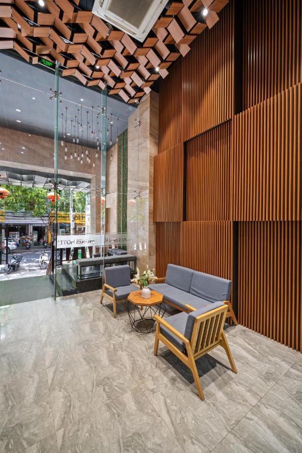 Agnes Hotel Managed By Dhg Nha Trang Exterior foto